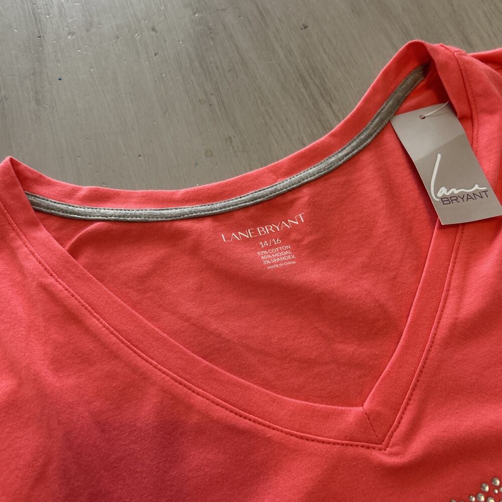 NWT Lane Bryant Pink Coral Rhinestone Lips V Neck T Shirt Sz 14 16 - Picture 3 of 6